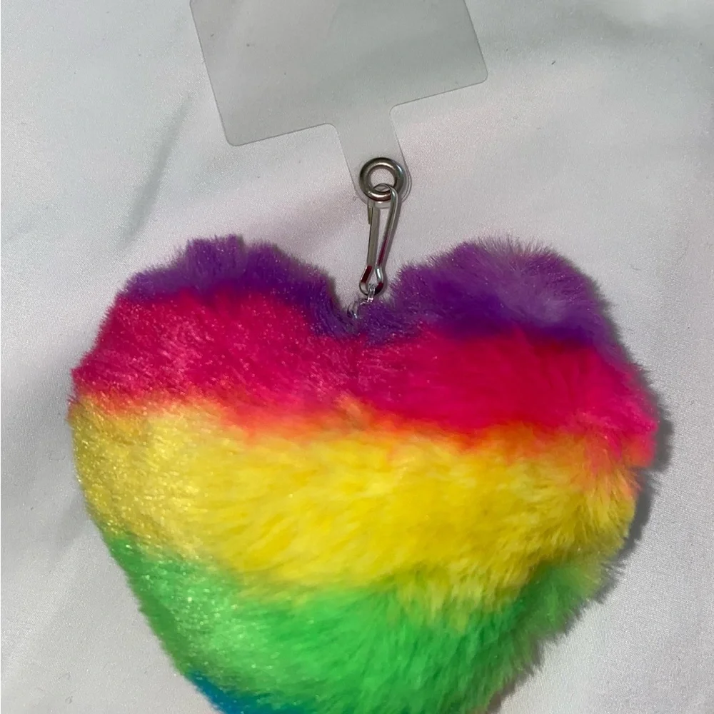 Cell universal case pad hand holder 3D furry squishable heart RAINBOW design